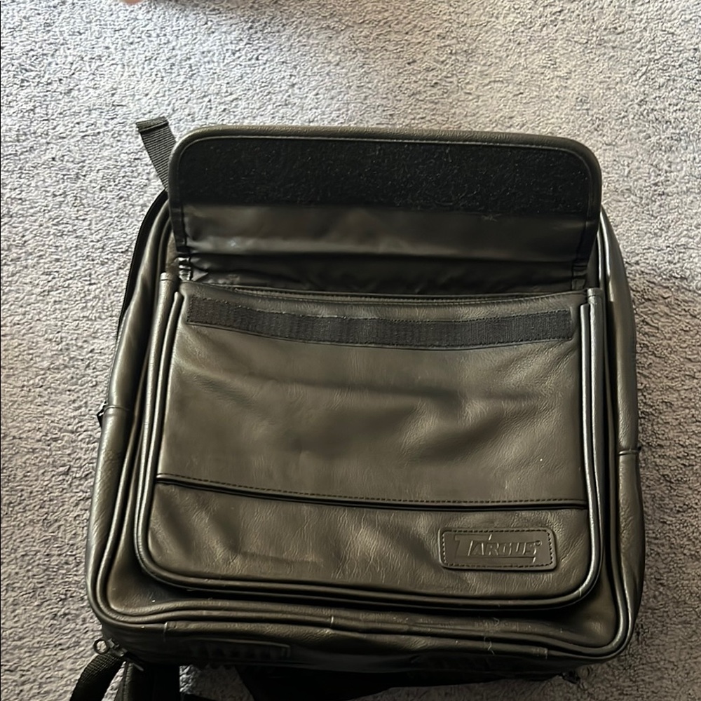 Targus Black Backpack Computer Bag - image 4